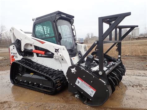 bobcat t770 with forestry mulcher